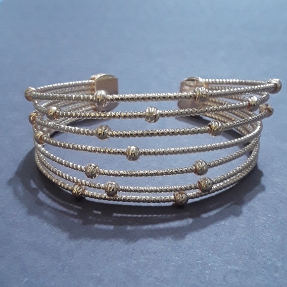 Bracelets - Picture 3 of 3